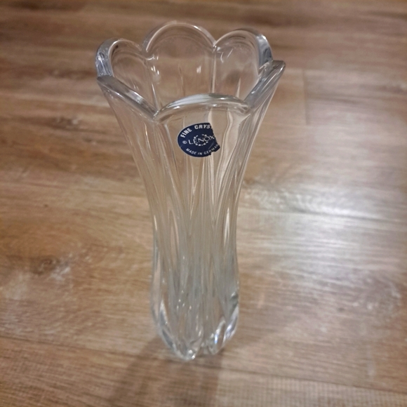 Vintage LENOX Elegant Clear Crystal Flower Vase - Picture 1 of 8